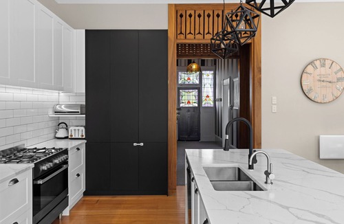 Bluff Hill Villa | Luxury Villa on Napier Hill