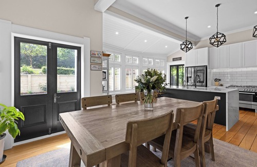 Bluff Hill Villa | Luxury Villa on Napier Hill