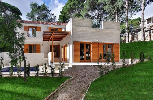 Rogac Villa | LUXURY: VILLA on the SEA, POOL & BEACH BIKE & KAYAK & PRESENT