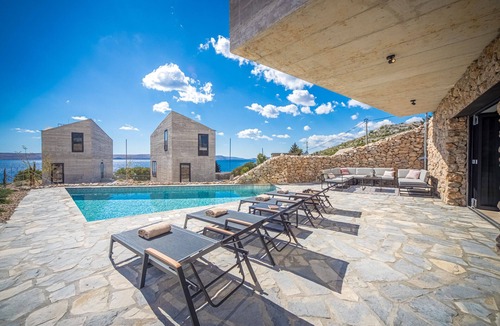 Lukovo Sugarje Villa | Luxury villa Rock - with private pool and beach