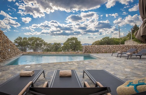Lukovo Sugarje Villa | Luxury villa Salt - with private pool and beach