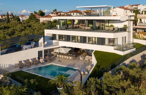 Susica Villa | Luxury Villa Sunset Palazzo with Pool