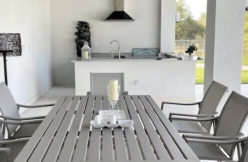 Rural Estates Villa | Luxury Villa The Naples Serenity Pool/spa