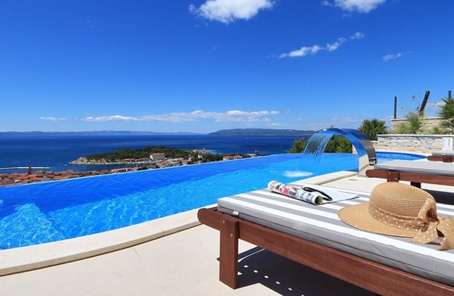 Moca Villa | Luxury Villa Vision with Pool
