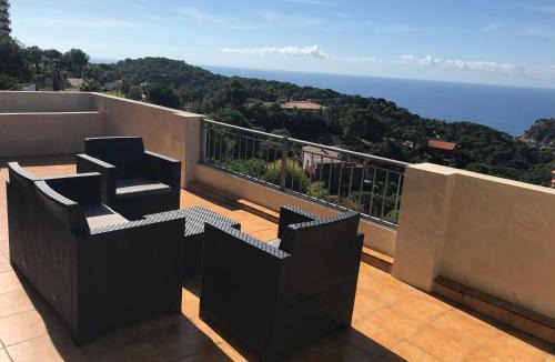 Canyelles Villa | Luxury Villa Vista del Mar