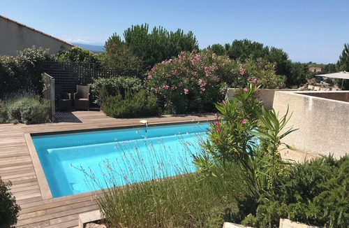 Caunes-Minervois Villa | Luxury villa with a pool and stunning views
