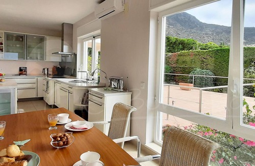 Palau-Saverdera Cottage | Luxury Villa with Private Pool in Costa Brava