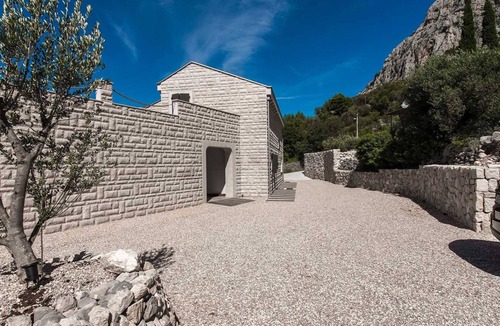 Makarska Villa | Luxury villa with a bio-designed pool