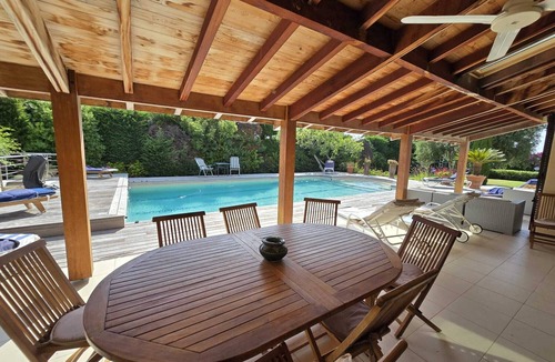 Saint-Florent Villa | Luxury villa with pool by the sea.