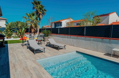 Saleilles Villa | Luxury Villa with Heated Pool - 6 Pers - Saleilles, near beaches