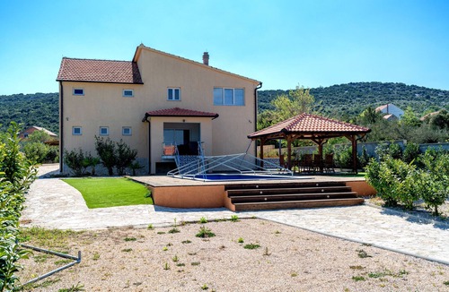 Velim Villa | Luxury Villa with Pool, Zaton