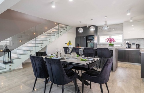 Velim Villa | Luxury Villa with Pool and Jacuzzi