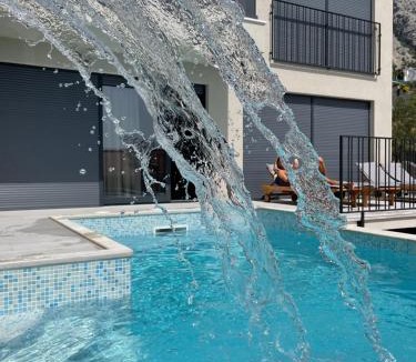 Moca Villa | Luxury villa with pool and jacuzzi