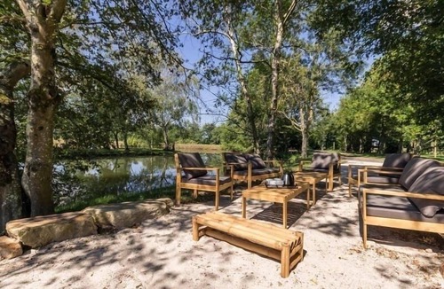 Ligne Cottage | Luxury Villa with Private Island, Heated Pool, Spa & Sauna near Nantes