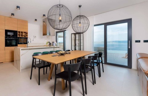 Ravni Villa | Luxury Villa with Sauna