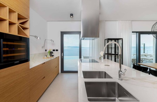 Ravni Villa | Luxury Villa with Sauna