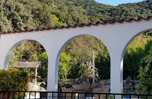 Sorede Villa | Luxury villa with spectacular mountain views and facing the relaxing Rio