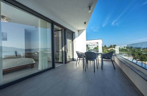 Skrbcici Villa | Luxury Villa with with open sea views and its own multi-purpose sports ground