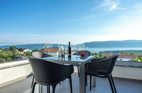Skrbcici Villa | Luxury Villa with with open sea views and its own multi-purpose sports ground