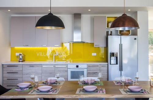 Tucepi Villa | Luxury Villa Yanko with pool, sea view, hot tub and view of the Biokovo Skywalk