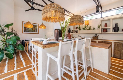 Umalas Villa | Luxury Villa Yogisurf 3 pool & jacuzzi