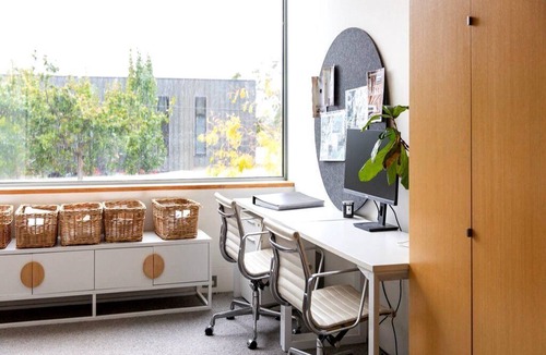 Malvern House | Luxury Villas Ethel St (With Car Parking)