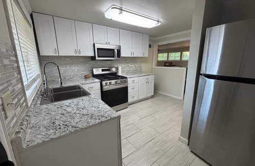 Monticello Condo | Luxury W 7th Fort Worth - Executive & Long-Term
