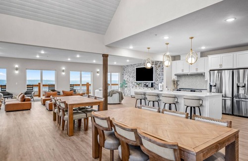 Kimberling City House | Luxury w/Epic Lake View & Private Pool: Cliffwater