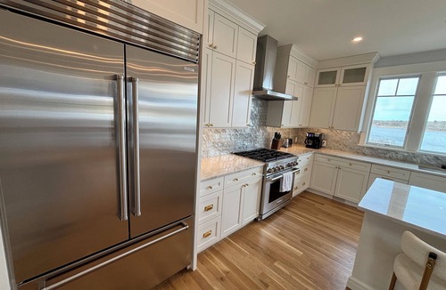 South Kingstown House | Luxury Waterfront Home Private Dock, Stunning Views & Sleeps 14