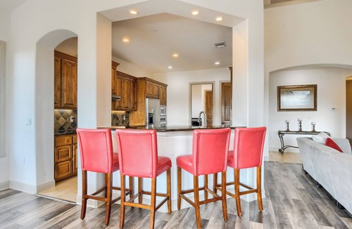 Lakeway Condo | Luxury Waterfront Condo Lake Travis - Long Term Welcome