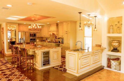 Island Park House | LUXURY WATERFRONT HOME! BEAUTIFUL SUNRISE!