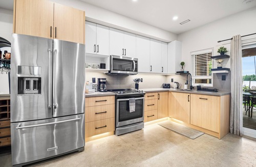 Rama Cottage | Luxury Waterfront Retreat with Sauna, EV Charger, Pizza Oven & Lake Views