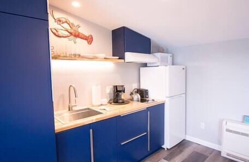 Harpswell House | Luxury Waterfront Tiny House