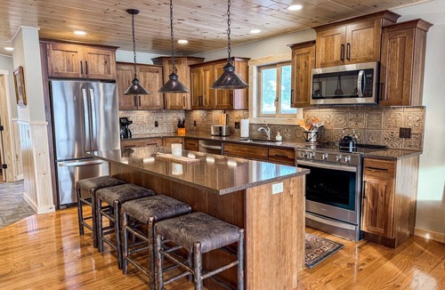 Inlet House | Luxury Waterfront Townhome O6 - 4th Lake Inlet, NY