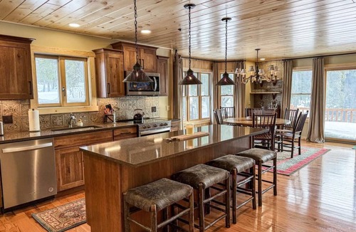 Inlet House | Luxury Waterfront Townhome O6 - 4th Lake Inlet, NY