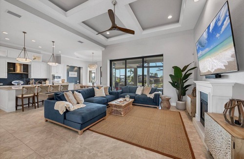 Punta Gorda House | Luxury Waterfront Retreat in Punta Gorda Isles - Private South Facing Pool