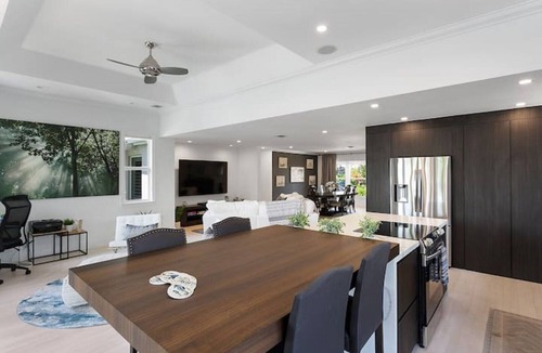 Wilton Manors House | Luxury Waterfront & Infinity Pool Paradise SLEEPS 8