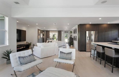 Wilton Manors House | Luxury Waterfront & Infinity Pool Paradise SLEEPS 8