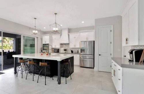 Greater Northdale Villa | Luxury Waterfront Villa w/Pool, Jacuzzi