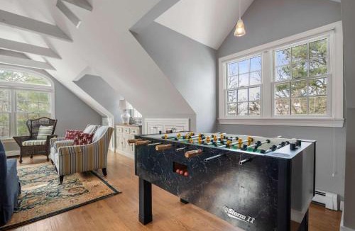 North Chatham House | Luxury Waterfront with Game Room