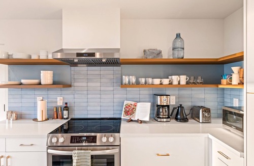 Sunset Hill Condo | Luxury Waterview Home l Work-Friendly Retreat