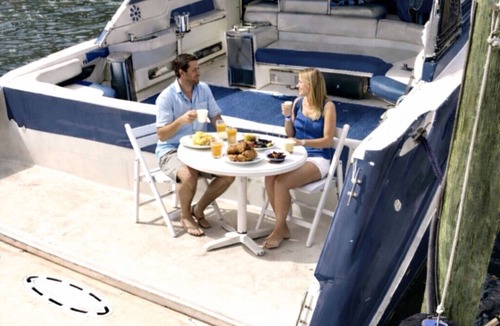 Tarpon River Boat Rental | Luxury Yacht on Las Olas Riverwalk, Full Resort & Spa Access, downtown Location