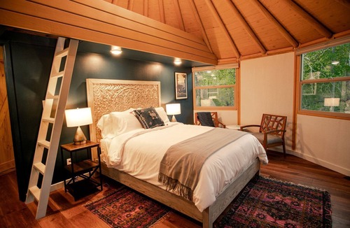 Bastrop Cabin | Luxury Yurt Rental near Austin for Glamping in Texas