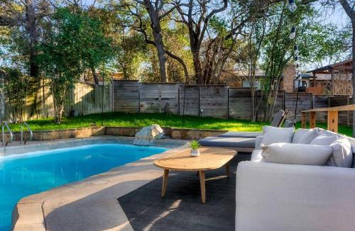 Barton Hills House | Luxury Zilker Home Pool Hot Tub and 2 Kitchens
