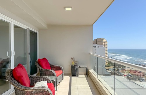 La Joya Condo | LuxuryPenthouse-Jolla Excellence-Indoorpool&Beach