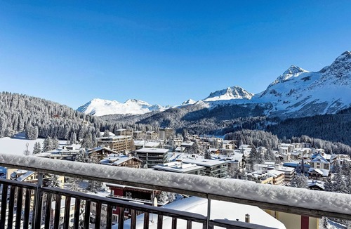 Arosa House | Luxus Alpenchalet Brigitta I by Interhome