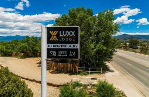Taos Apartment | LUXX Lodge Glamping and RV Park
