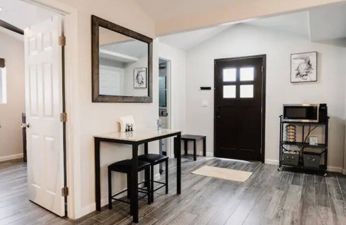 Rincon Heights House | Luxy House