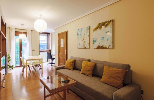 Prosperidad Apartment | Luz con Balcón en Pleno Madrid