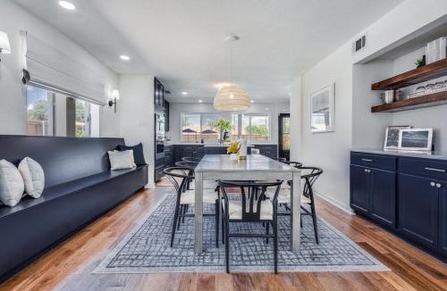 Lakewood Village House | LWV Dallas Social - Lakewood Village